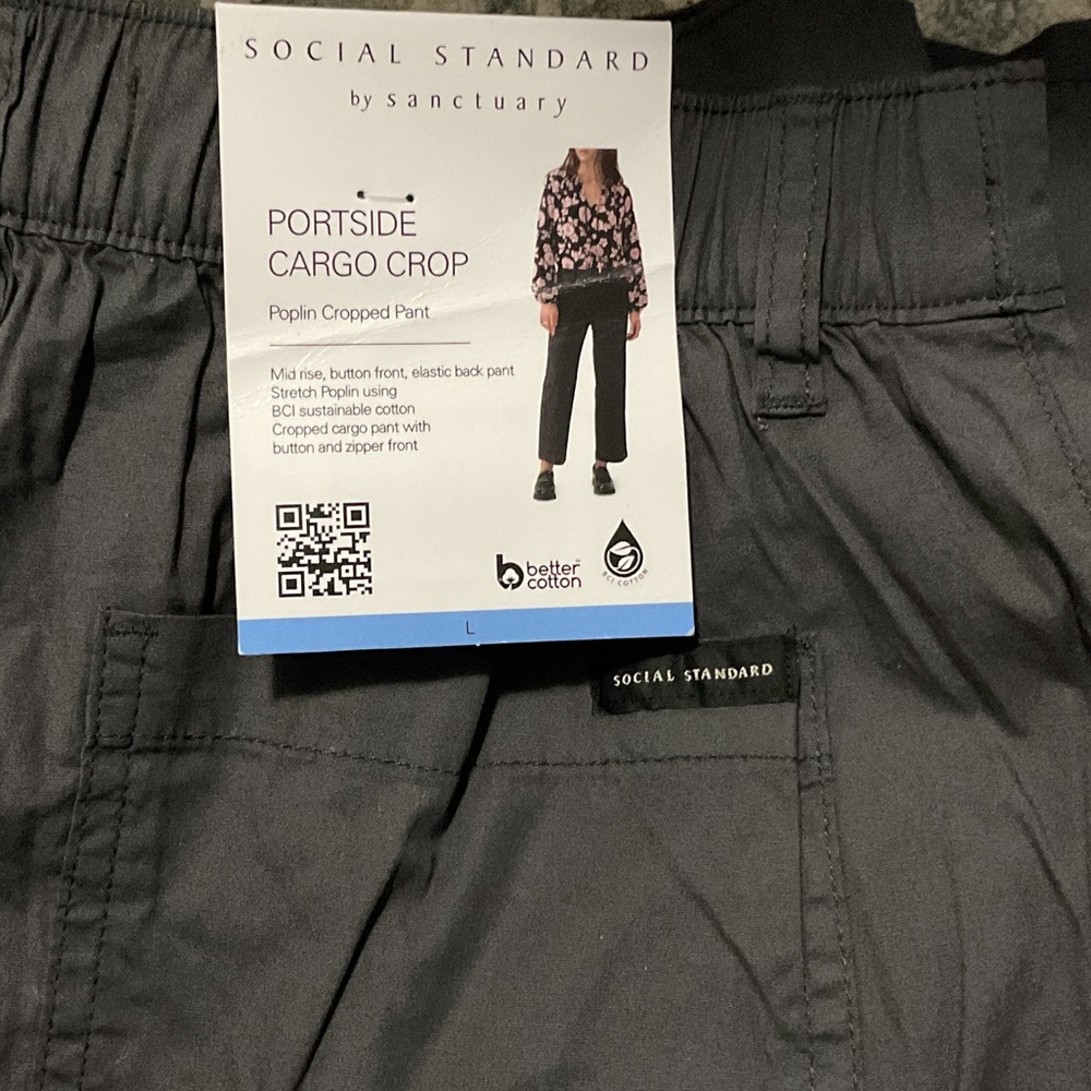 Social Standard by Sanctuary Black Portside Cargo Crop Pants